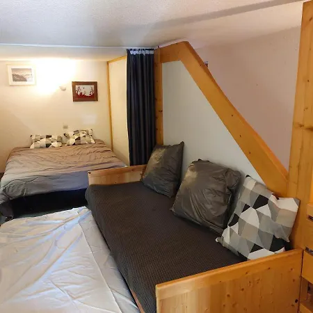 Apartment Duplex Pour 6 A Arc 1800, Proche Des Pistes, Village Avec Balcon Exposition Sud-ouest. - Fr-1-411-734
